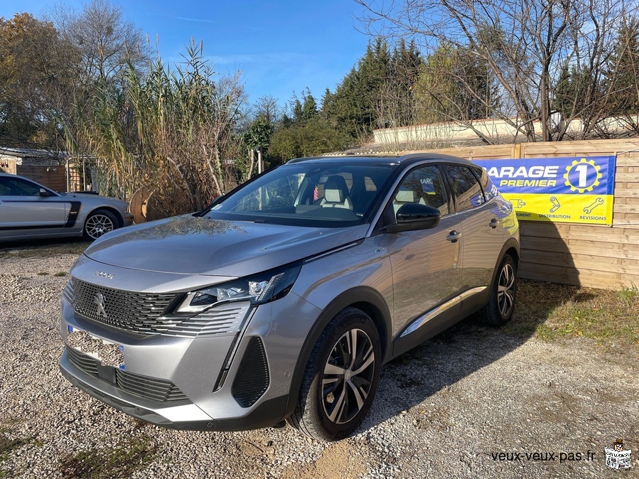 Peugeot 3008 Phase 2 HYBRID Pack Allure e-EAT8 225 Ch