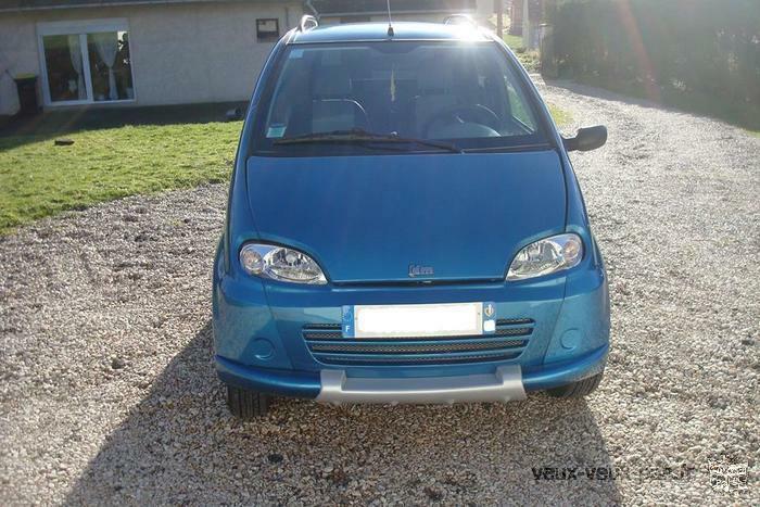 SANS PERMIS VOITURE bleu diesel