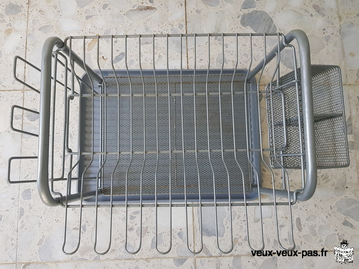 Dish rack