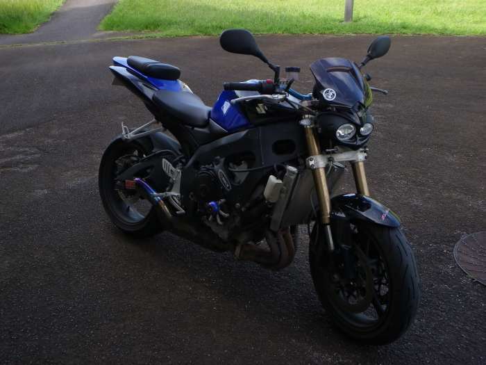 600 GSX-R street bike