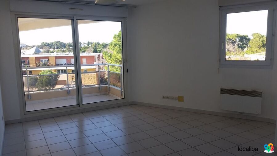 appartement de type T1 en très bon état