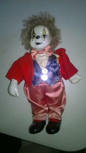 Clown En Porcelaine