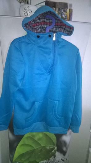 Beau Sweat turquoise NEUF