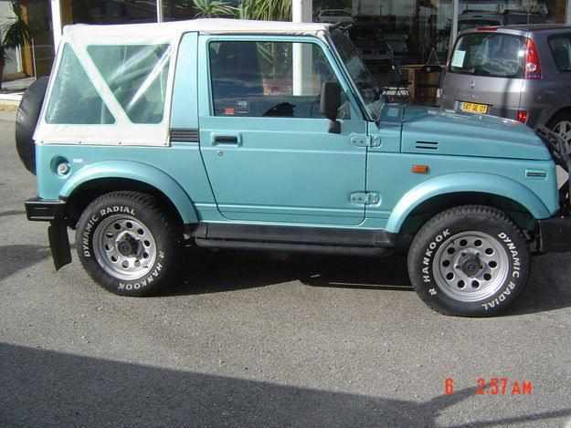 RECHERCHE 4X4 4 PLACES CABRIOLET SANTANA SAMOURAI JIMNY.