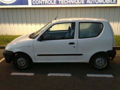 Fiat seicento blanche essence