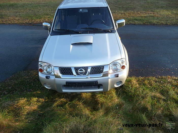 Nissan Navara 2.5 DI 4x4 Pick-up