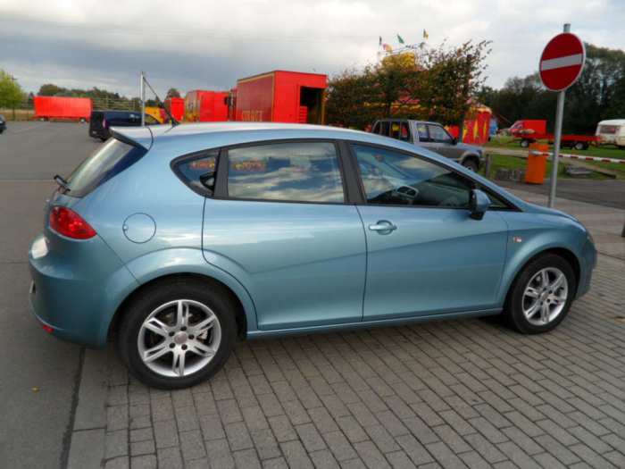 SEAT LEON 16 CRDTI écomotiveVERSION "STYLE" 2010