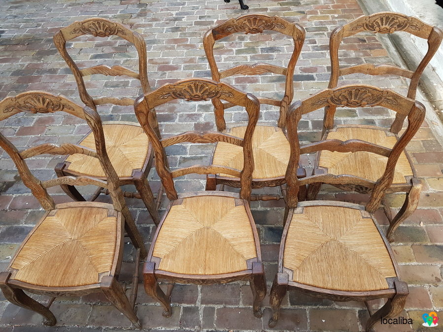 Wooden dining table with 6 chairs