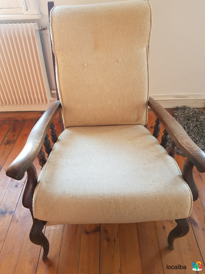 Fauteuil ancien en bois