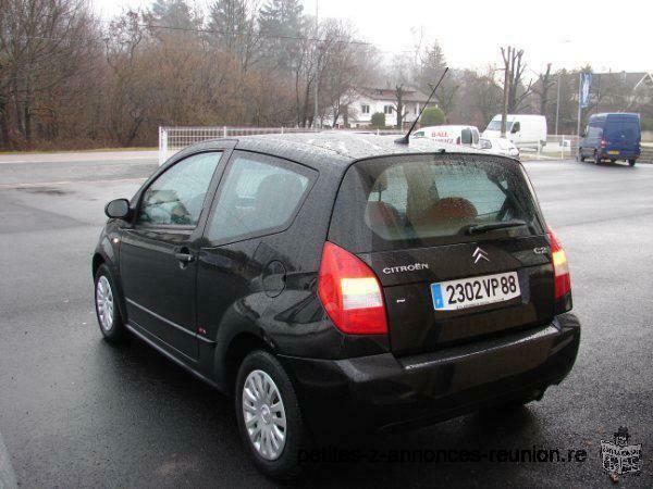 I'm selling my Citroen C2 in very good condition .