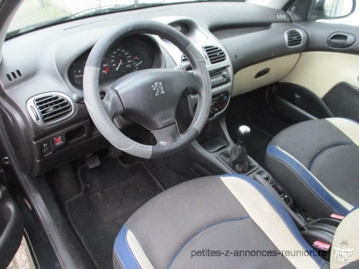 Peugeot 206 à 1200€