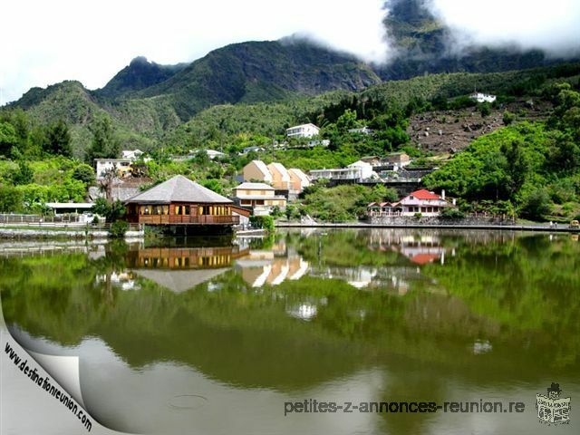 CILAOS LES JACARANDAS LOCATION SAISONNIERE