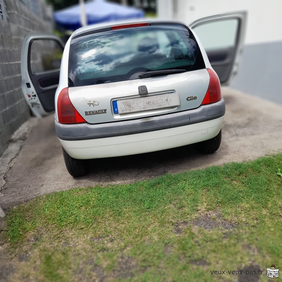 vends clio 2 phase 1 2001