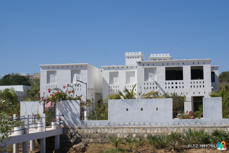 VTE HOTEL PARTICULIER 1ère LIGNE en VILLE-Majunga (Madagascar)