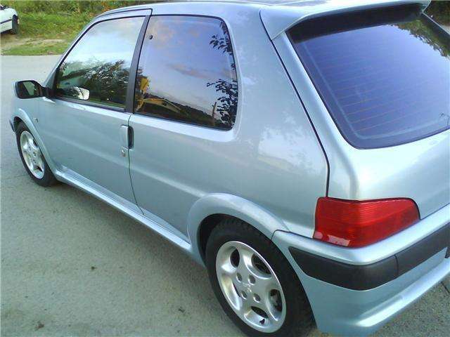 Peugeot 106 1.5 Color Line 3 p