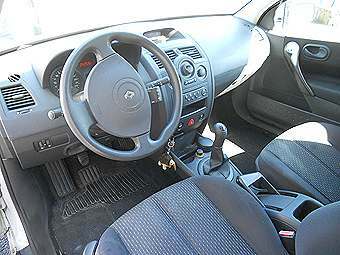 RENAULT MEGANE 67000 kms - 2005