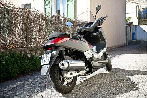 SCOOTER YAMAHA Xmax 125 Serie limité