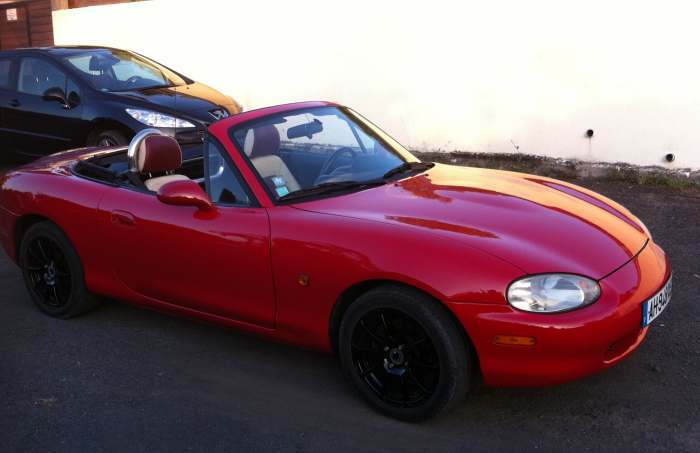 VENDS MAZDA MX-5 CABRIOLET