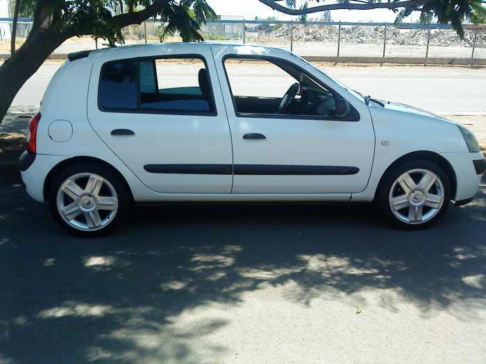 CLIO 1.5 DCI