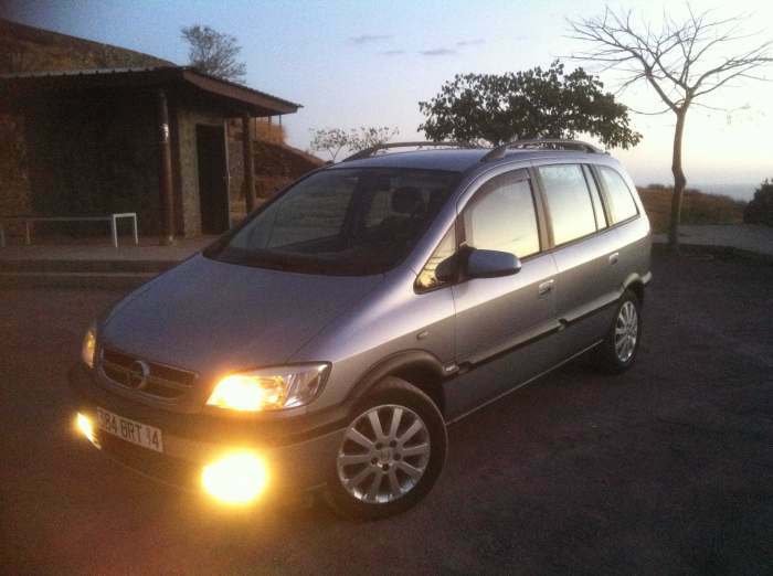 Vends OPEL ZAFIRA 2.2 DTI Elégance