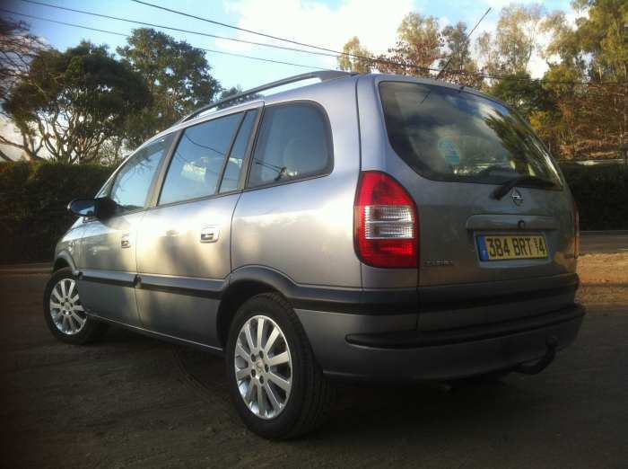 Vends OPEL ZAFIRA 2.2 DTI Elégance