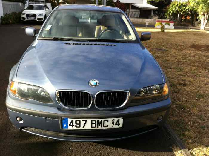 VENDS BMW 316 I DE 30 000 KM