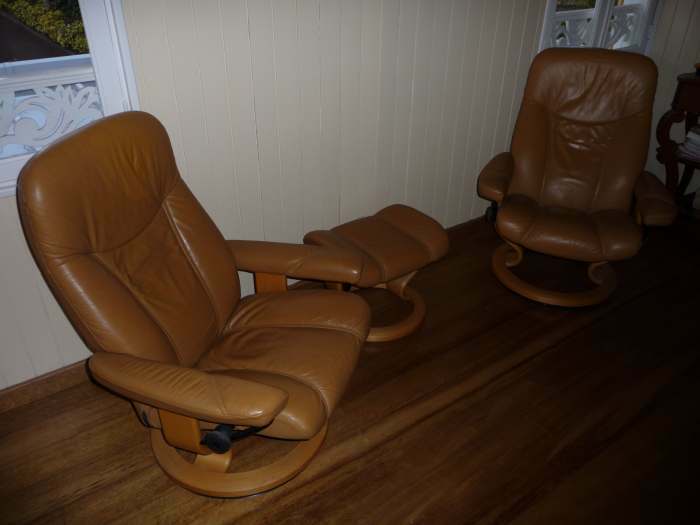 Vend 2 stressless 1500€