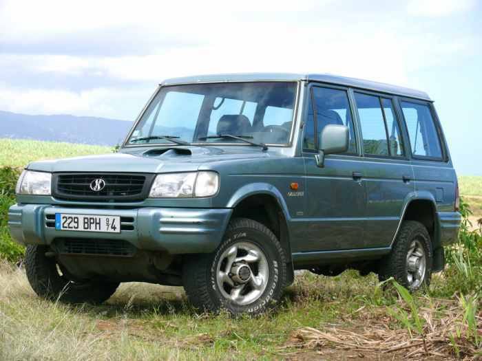 Galloper 4x4 long 7 places