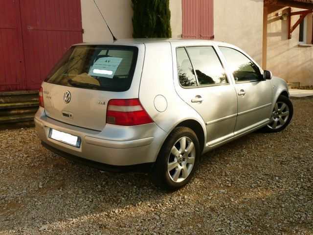 Volkswagen GOLF 4