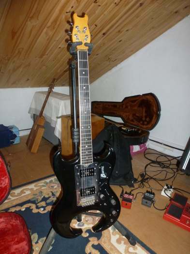 Vend Guitare