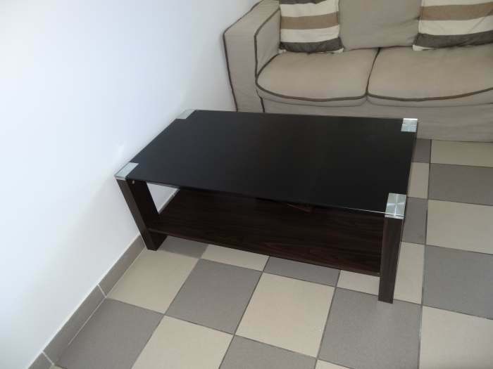 Lot d'une table basse + meuble TV