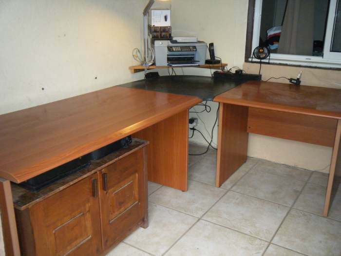 BUREAU d'angle