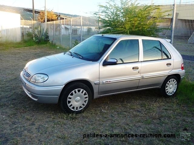 SAXO CITROEN GRISE