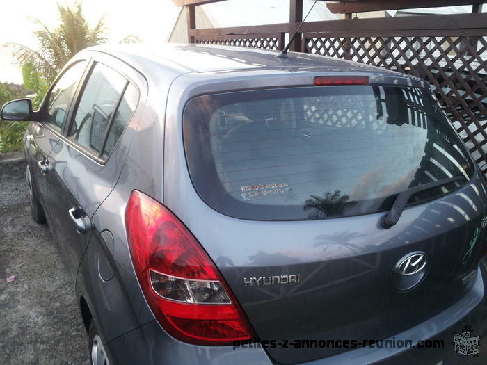 VENDS HYUNDAI I20 CRDI90 2009 5 portes