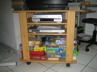 vends meuble TV/magnétoscope/lecteur DVD