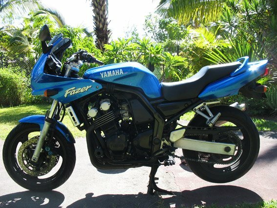 YAMAHA FAZER 600