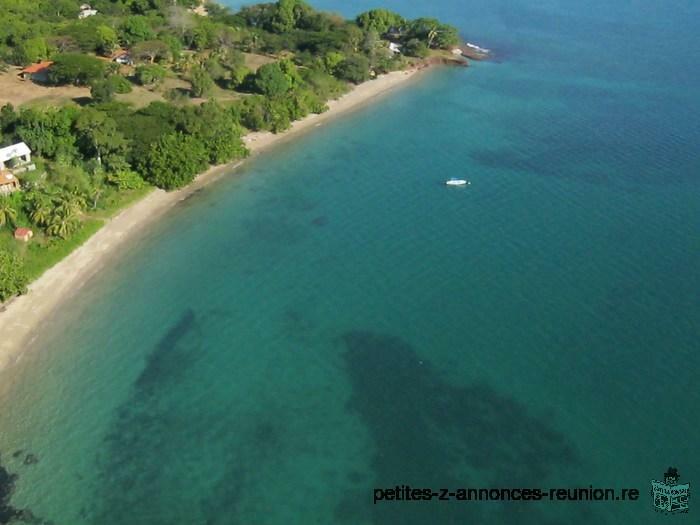 CHAMBRES D’HOTES PIEDS DANS L’EAU près de Nosy-Bé