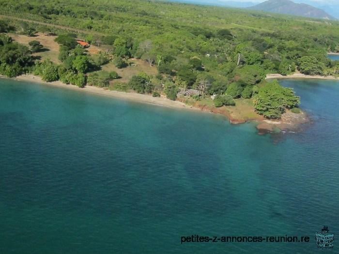 CHAMBRES D’HOTES PIEDS DANS L’EAU près de Nosy-Bé