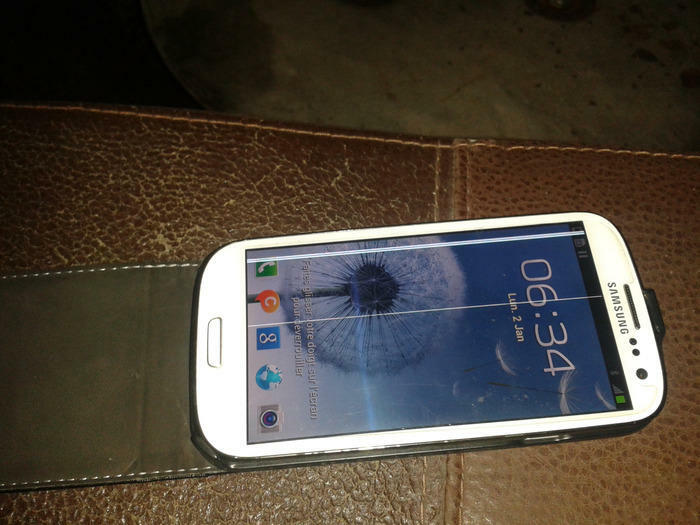 Vend iphone4s et galaxy s3