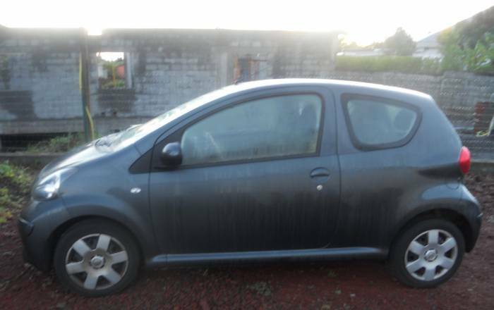 a vendre Toyota Aygo 32 000 km diesel 2009