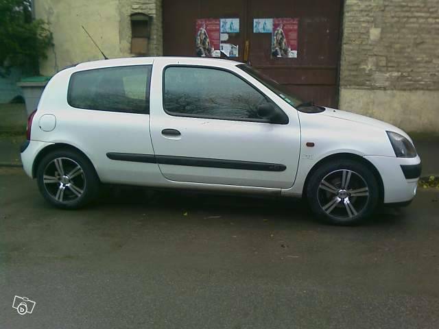 Cause Départ, vends Clio 1,5 DCI