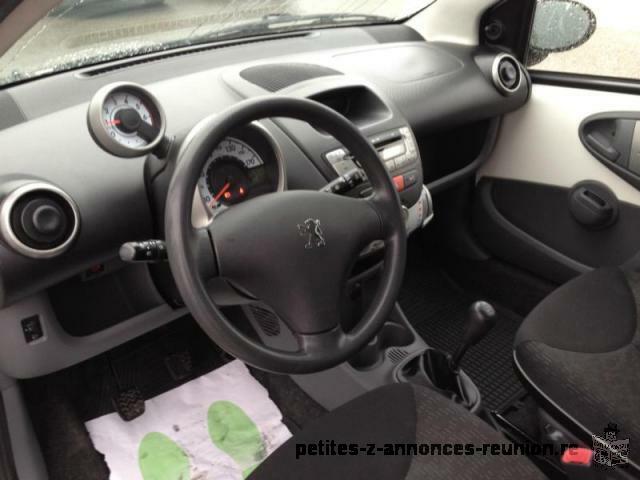 PEUGEOT 107 en tres bon etat