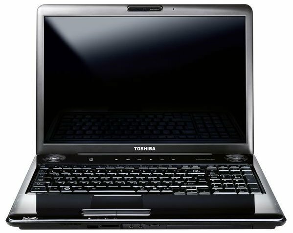 Ordi Portable : Toshiba satellite p300 1ei 17" (pc gamer)