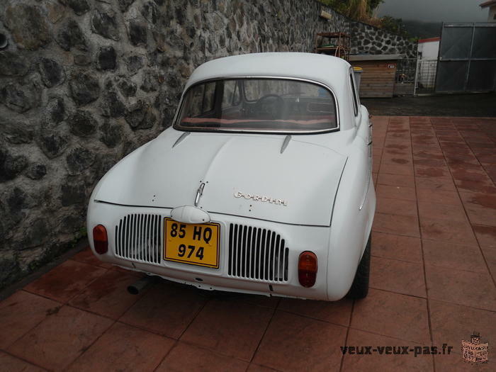 Renault Dauphine