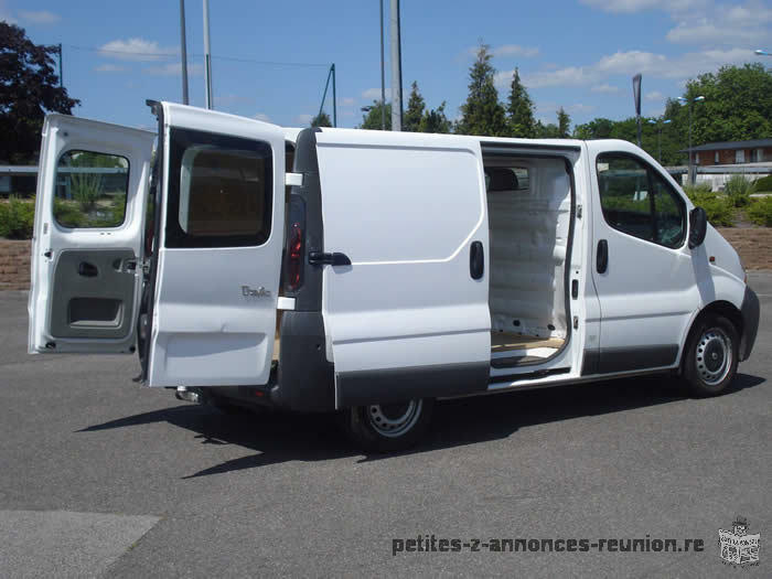 RENAULT TRAFIC 1.9L DCI