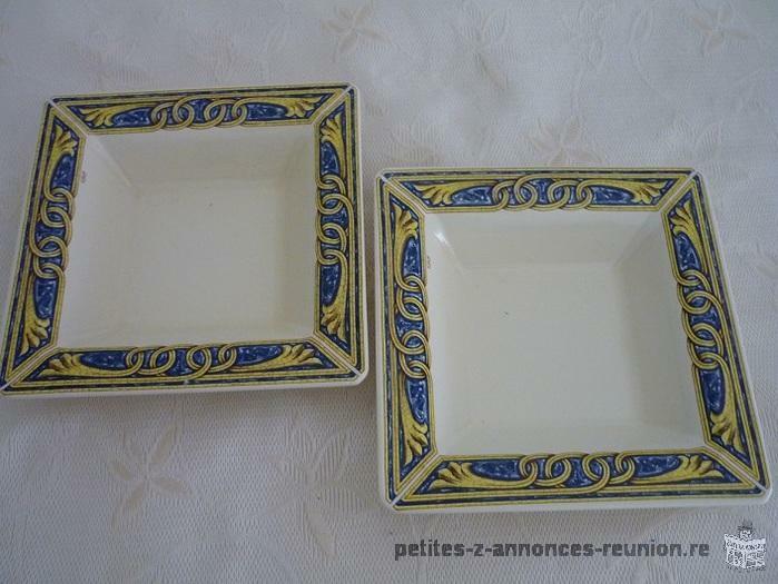 PLATS CARRES EN FAIENCE