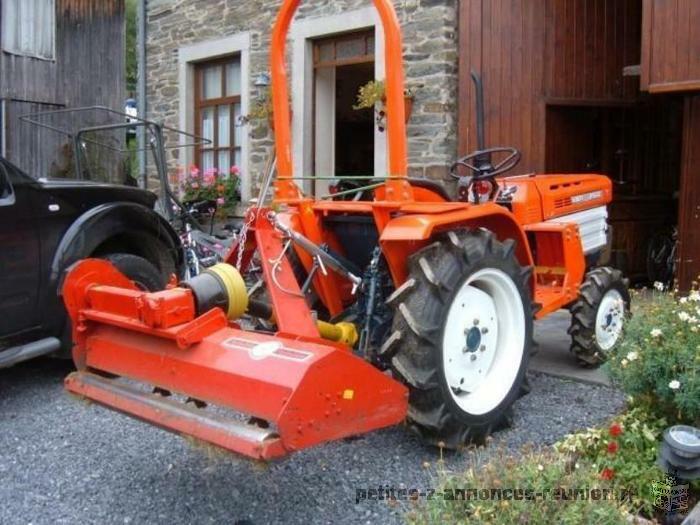 Micro tracteur KUBOTA B1600 21CV