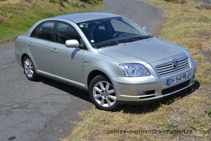 belle toyota avensis diesel 5 porte