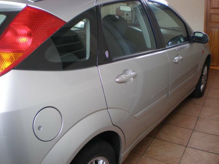 Ford Focus 1.8 TDDi 90 chevaux