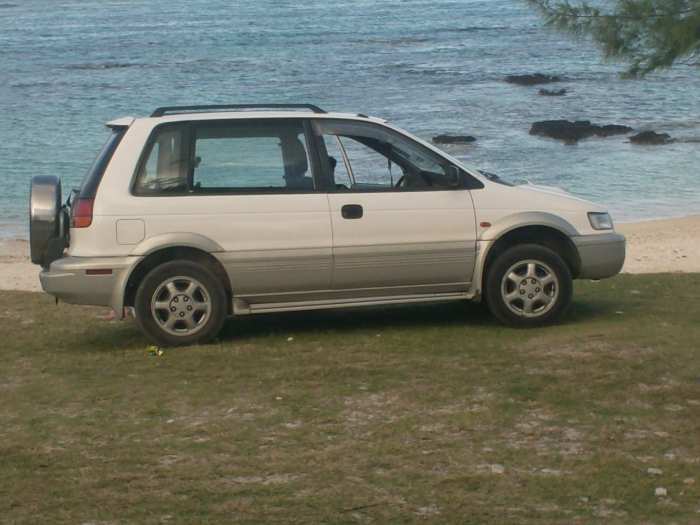 RENTAL CARS AND MINI VAN